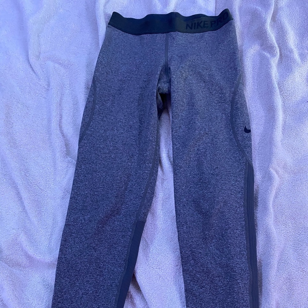 Nike pro leggings